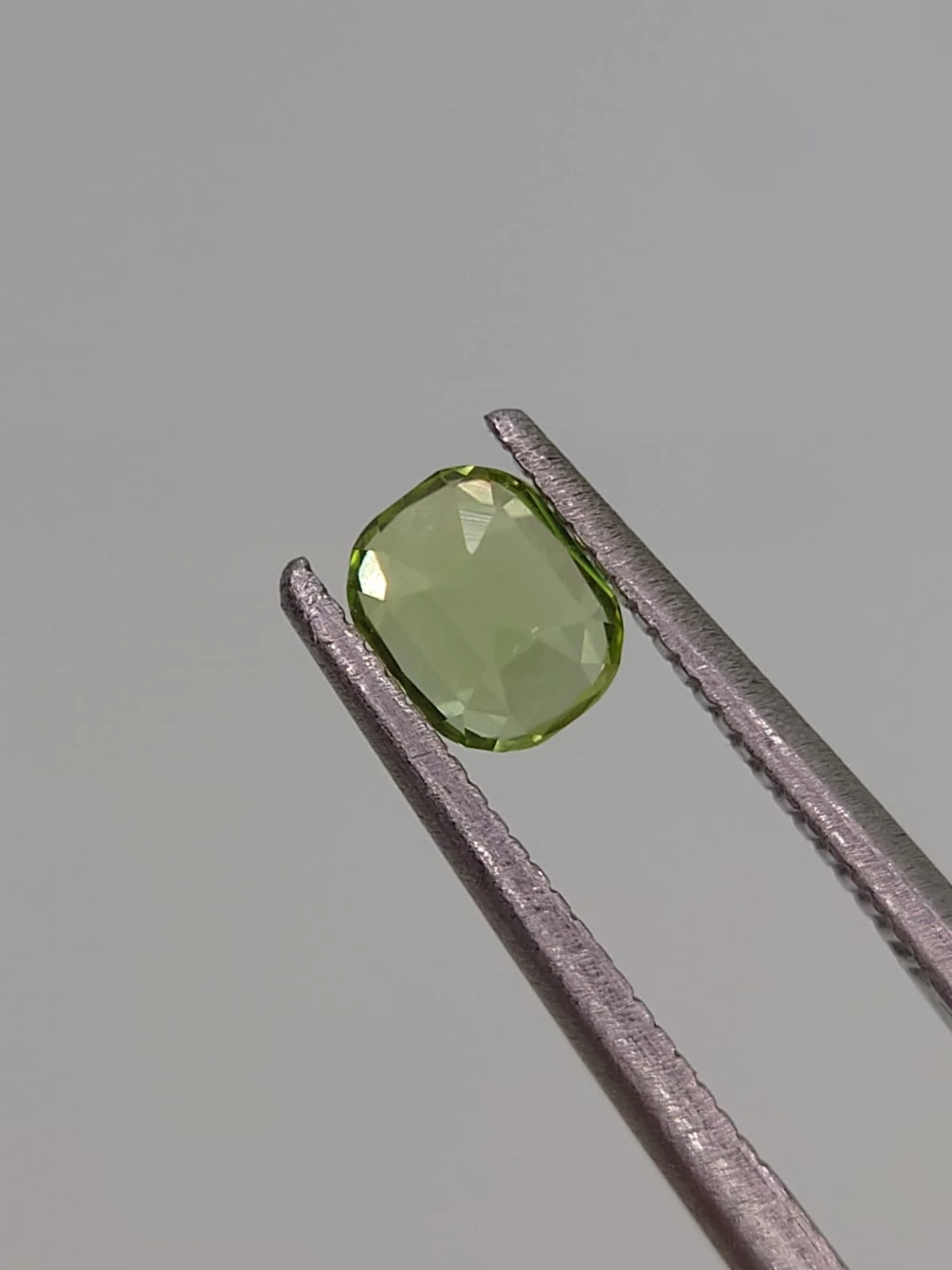0.80ct Natural Cushion Peridot from Pakistan — view 6